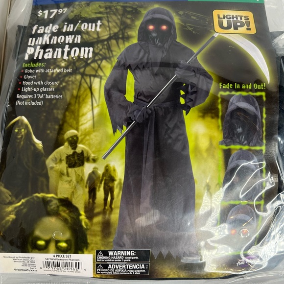 FADE IN/OUT UNKNOWN PHANTOM COSTUME Boy XL 14-16 Fun World Halloween - Picture 7 of 8